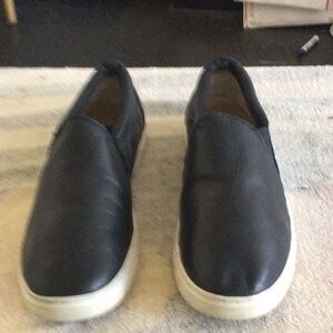 Men's Black Slip-On Shoes